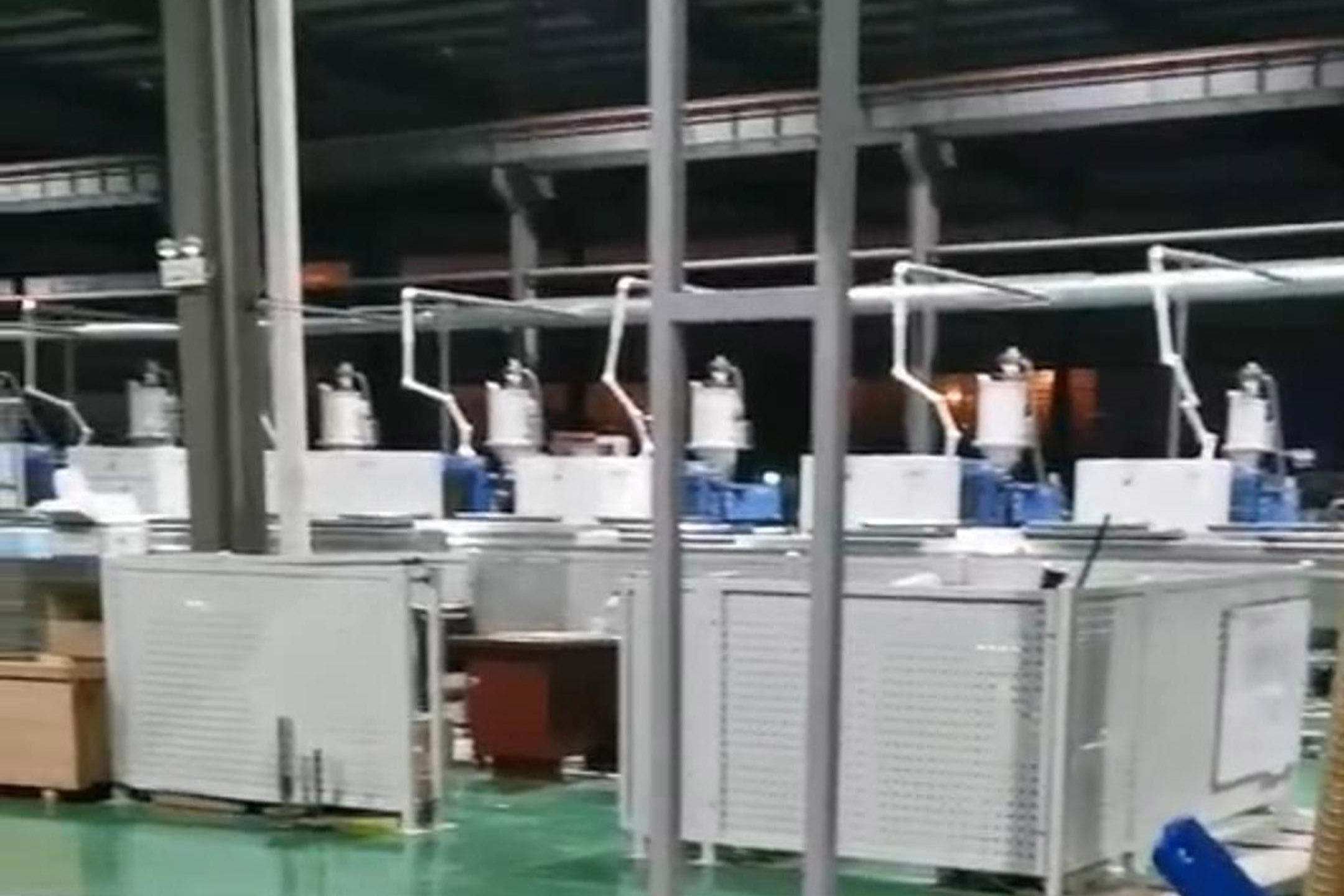 工廠實(shí)拍